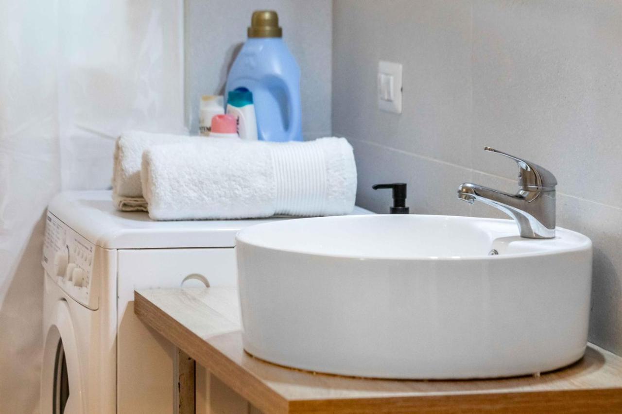 Loft Porta Romana - Cozy Apartment & Wi-Fi Milan Luaran gambar